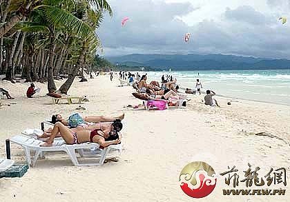 Boracay-Philippines-420x0.jpg