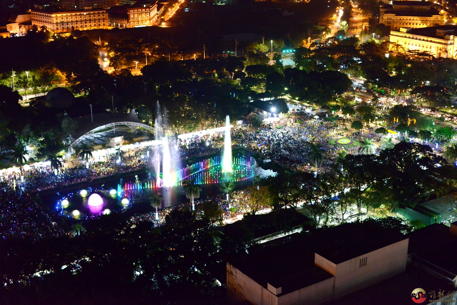 Rizal Park 1-1-2014 (9).JPG