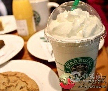 banana-cream-pie-frappuccino1.jpg