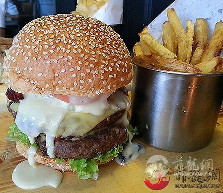 normal_burger~6.jpg