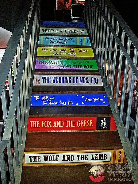 normal_staircase_wolfandfox.jpg