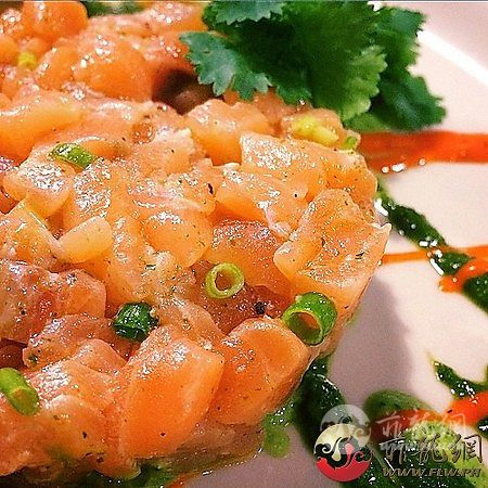 normal_IG-appetizer-gravlax.jpg