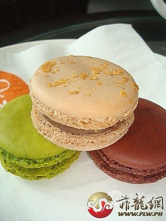 normal_macaroons.JPG