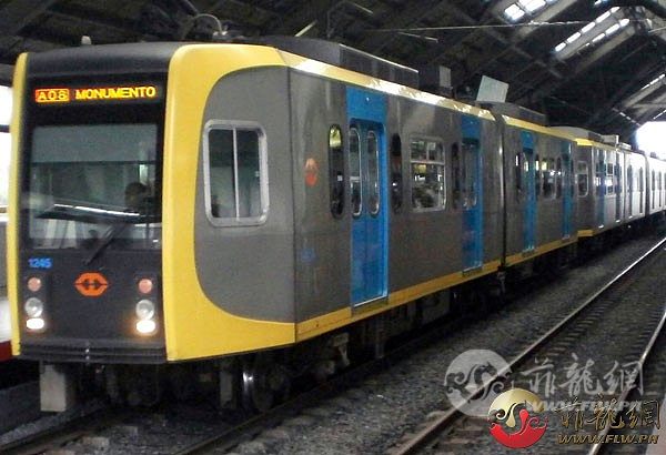 LRT1-LRT-light-rail-transit.jpg