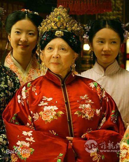 周杰伦奶奶,首位中国性感邦女郎,这些还不是她最传奇惊人的身份