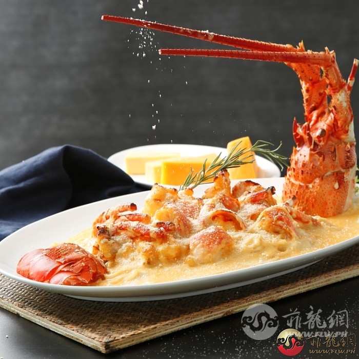 XIU-Baked-lobster-with-cheese.jpg