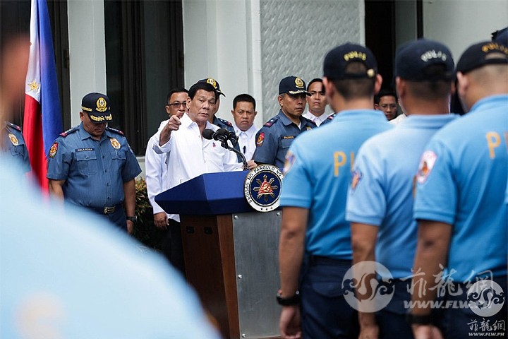 duterte-police.jpg