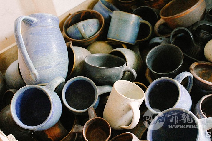Stoneware-Pottery-2.jpg