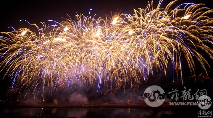 DSC_120-epic-fireworks-pinterest-PHILIPPINE-INTERNATIONAL-PYROMUSICAL-WP-1038x576.jpg