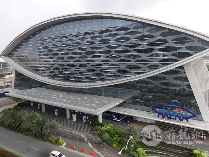 SM_Mall_of_Asia_Arena_-_back_(Pasay)(2018-08-25).jpg