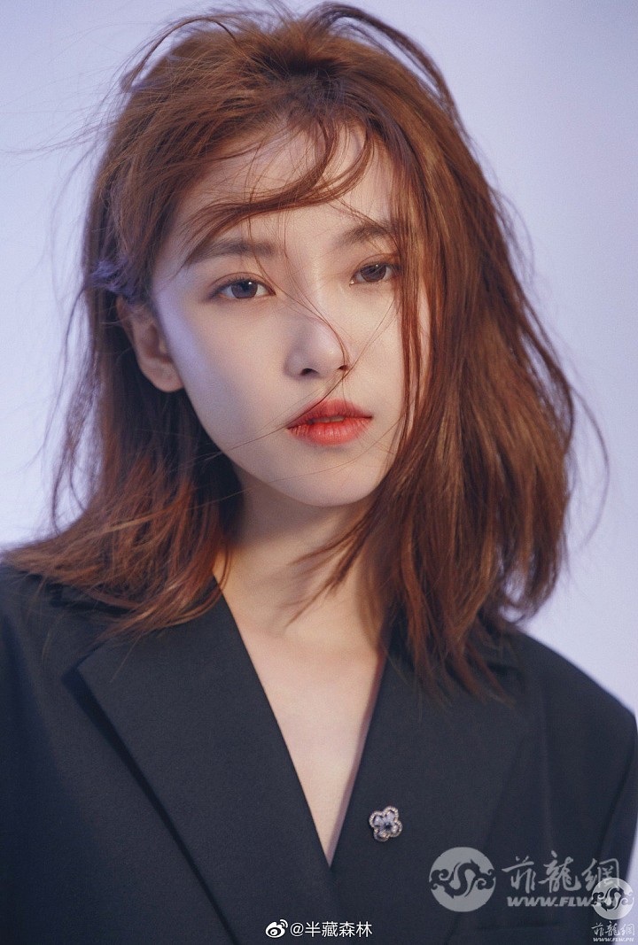 网红半藏森林偷吃风波之后晒美照 遭网友怒骂"滚"