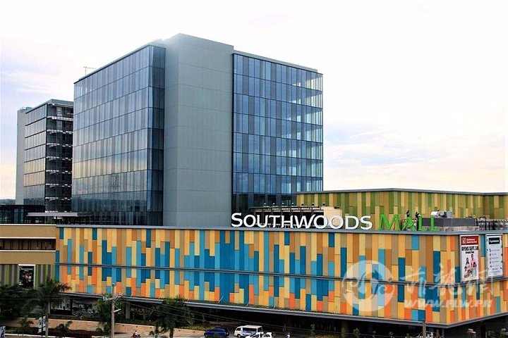 Southwoods Mall.jpg