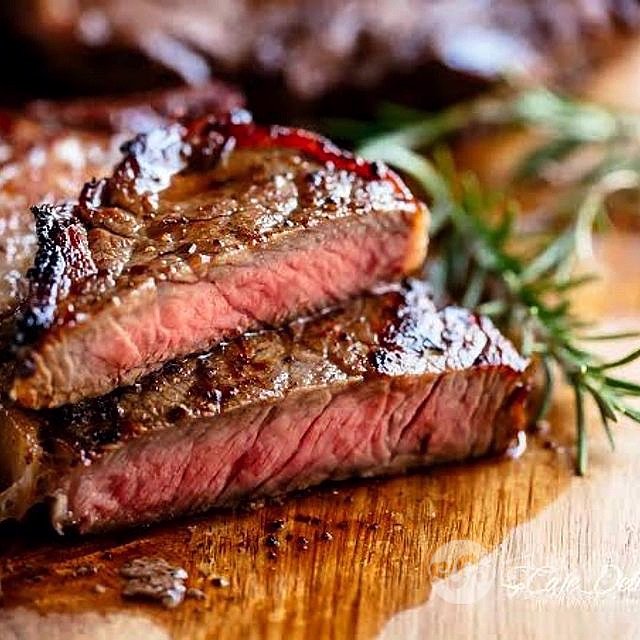 steak-melos-ig-1686302336.jpg