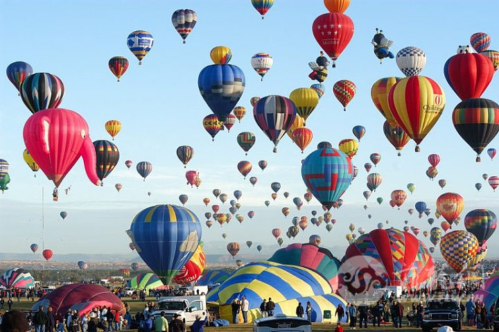 hot-air-balloon-festival-in-pampanga-768x511-1.jpg