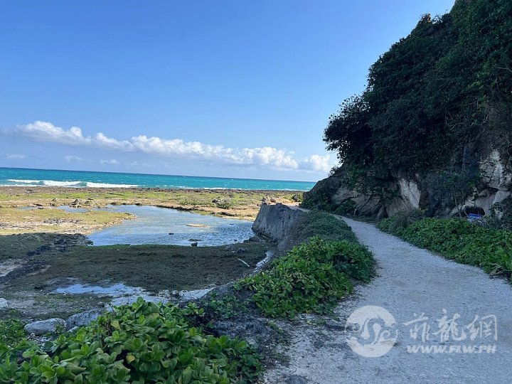 Kapurpurawan Rock Formation7.jpg