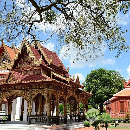 the-national-museum-bangkok.jpg