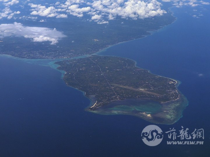 Panglao_Island_from_air_(Bohol;_08-11-2023).jpg