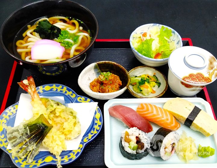 Udon-Set.jpg