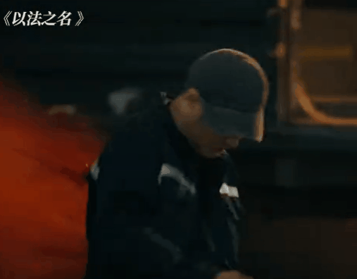 DSC0009.gif