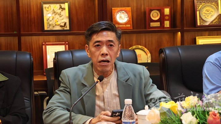 2叶启明校长.JPG