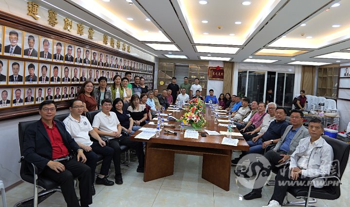 陈埭校友会九届2次月会合影.JPG
