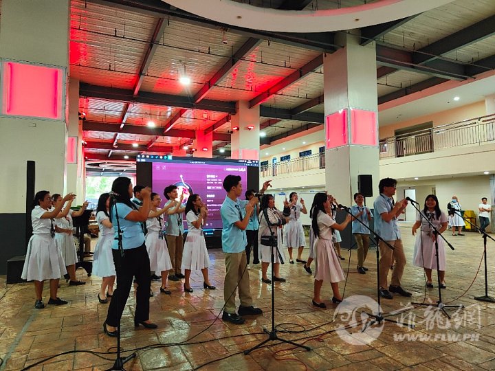 学生演唱歌曲1.jpg