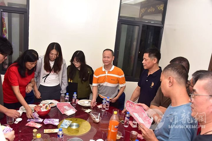 b6889fc604a3be9c77a5810d783a919.jpg
