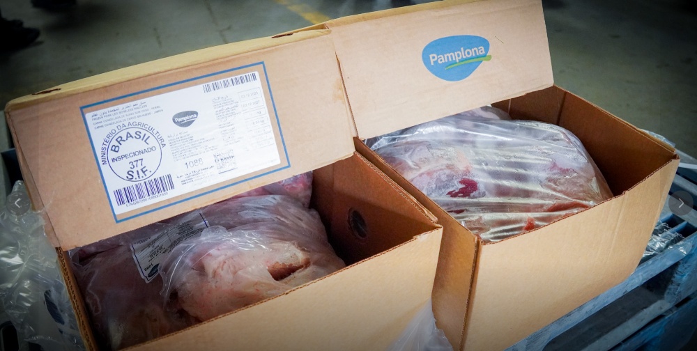 菲海关查获近2亿比索走私冻货！