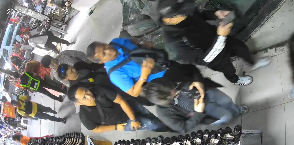 传国调局突袭墨拉兰商场