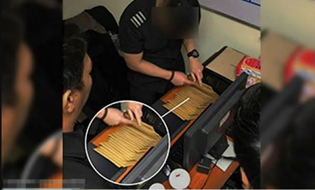移民局官员：是他们给了我这些中国人名单！