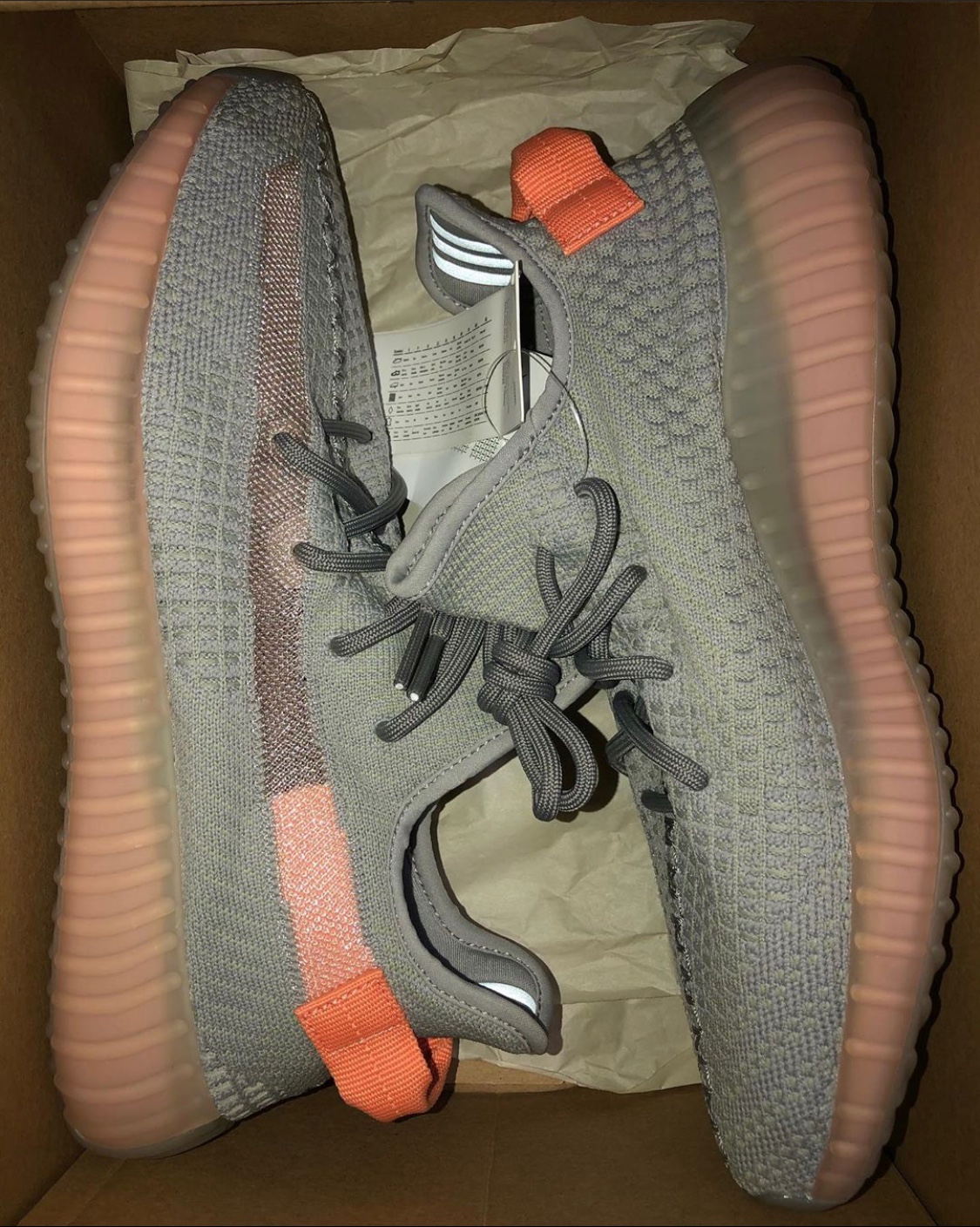 yeezy 350 欧洲限定色 us8 尺码41