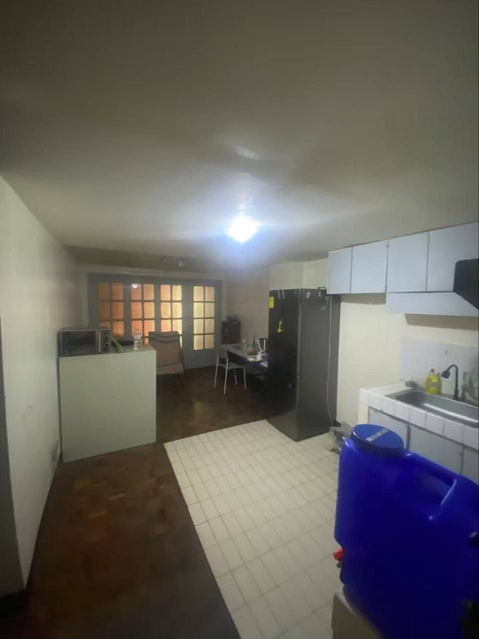 出租Metro ManilaMakati1室1厅1卫40平米 租金12000₱/月