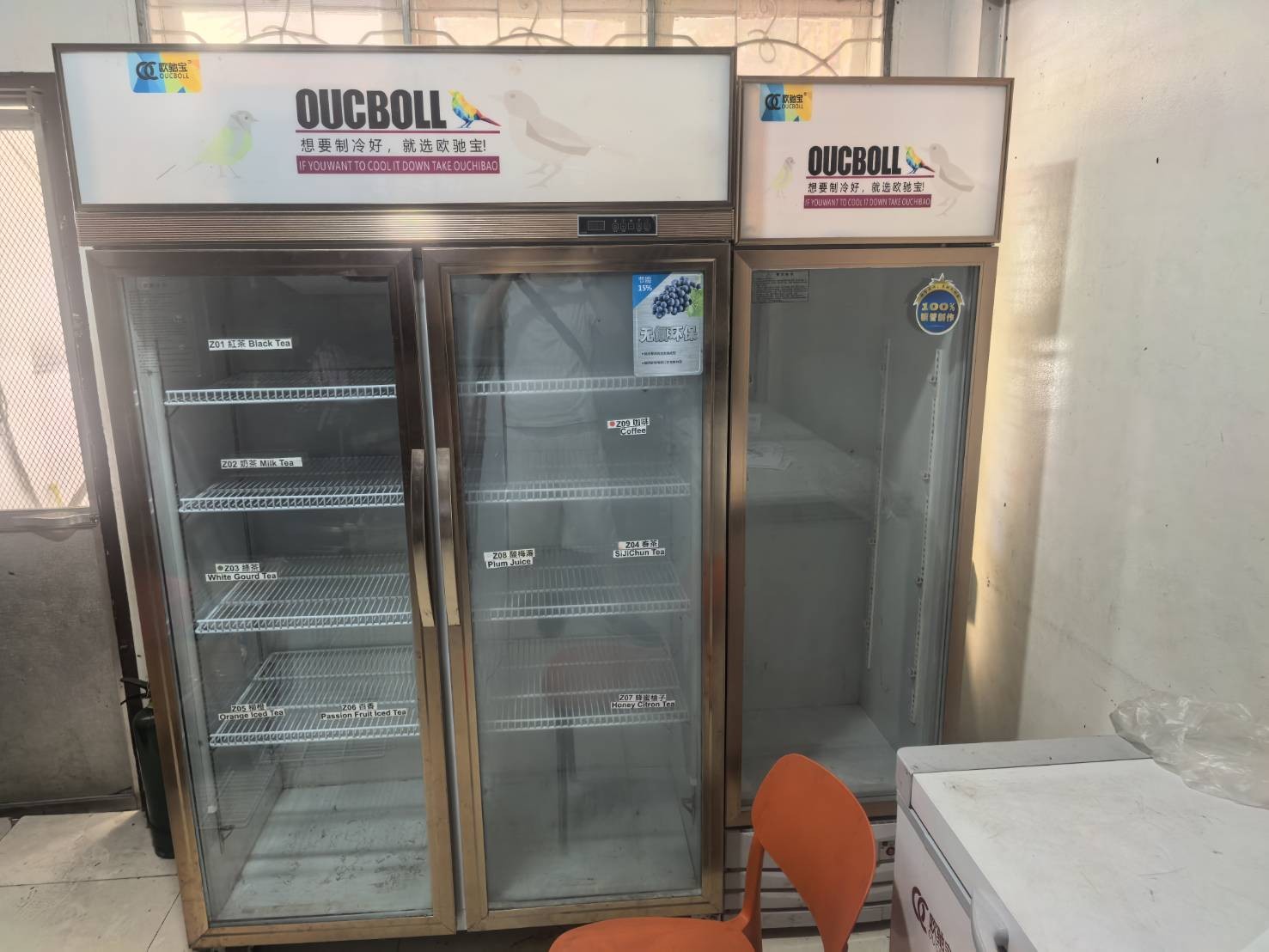 转让Makati外賣店舖商铺80平米 转让费18万₱